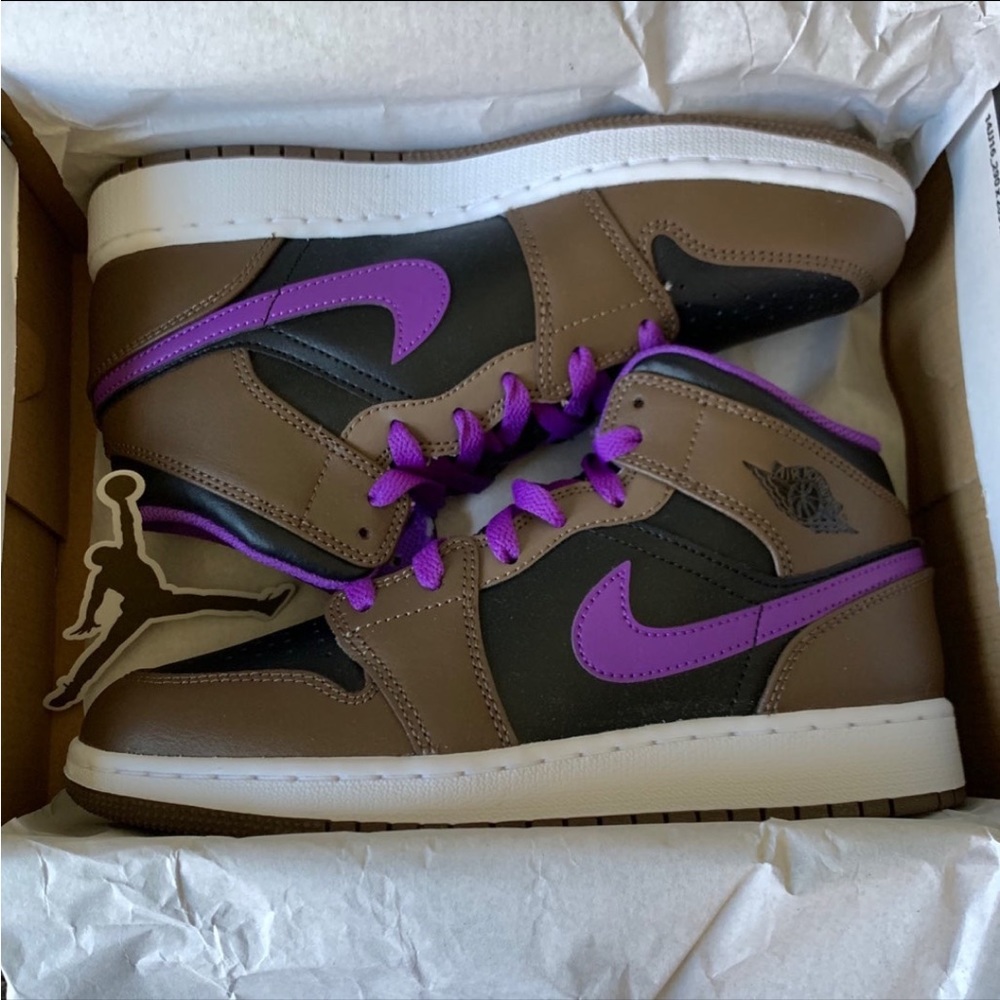 Jordan Mid-Top Sneakers Brown Black Purple - Picture 9 of 13